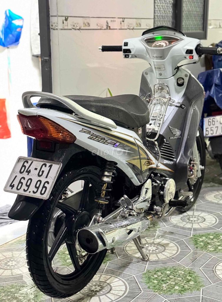 Honda Future Neo Fi Trắng Đen. Mua bán Xe máy tại Huyện Long Hồ Vĩnh Long được đăng bởi Khanh hình 3