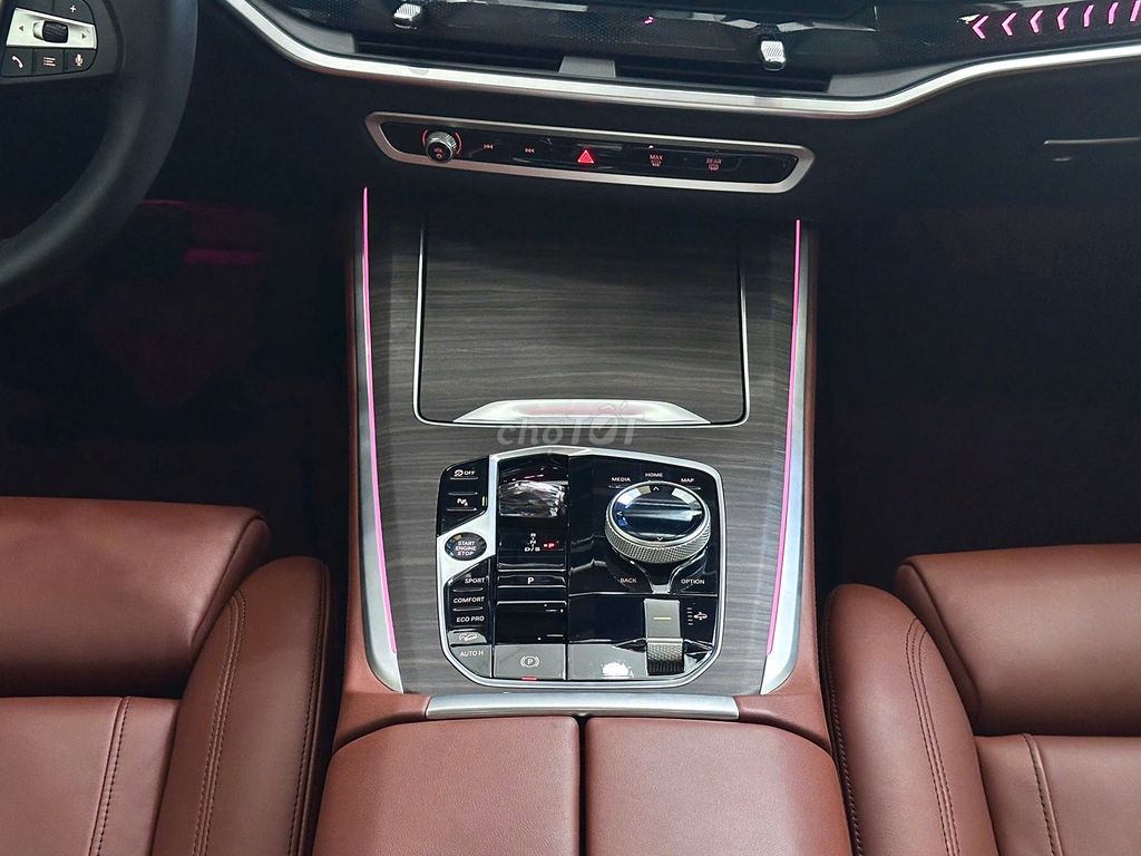 BMW X5 xDrive40i LCI XLine model 2025 - Bank 90%. Mua bán Ô tô tại Quận 7 Tp Hồ Chí Minh được đăng bởi Hoàn Lee Xe Lướt hình 18
