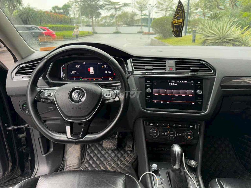 Volkswagen Tiguan 2018. Mua bán Ô tô tại Quận Nam Từ Liêm Hà Nội được đăng bởi KM Auto hình 11