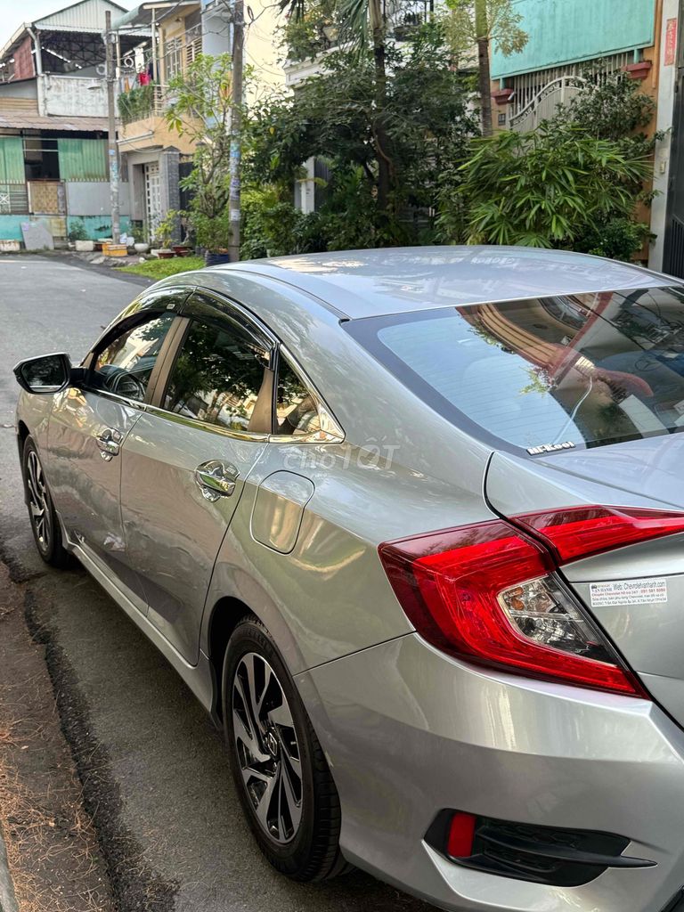 Honda Civic 2018 1.8 E - 95000 km. Mua bán Ô tô tại Quận Bình Tân Tp Hồ Chí Minh được đăng bởi Nguyễn Văn Sơn hình 4