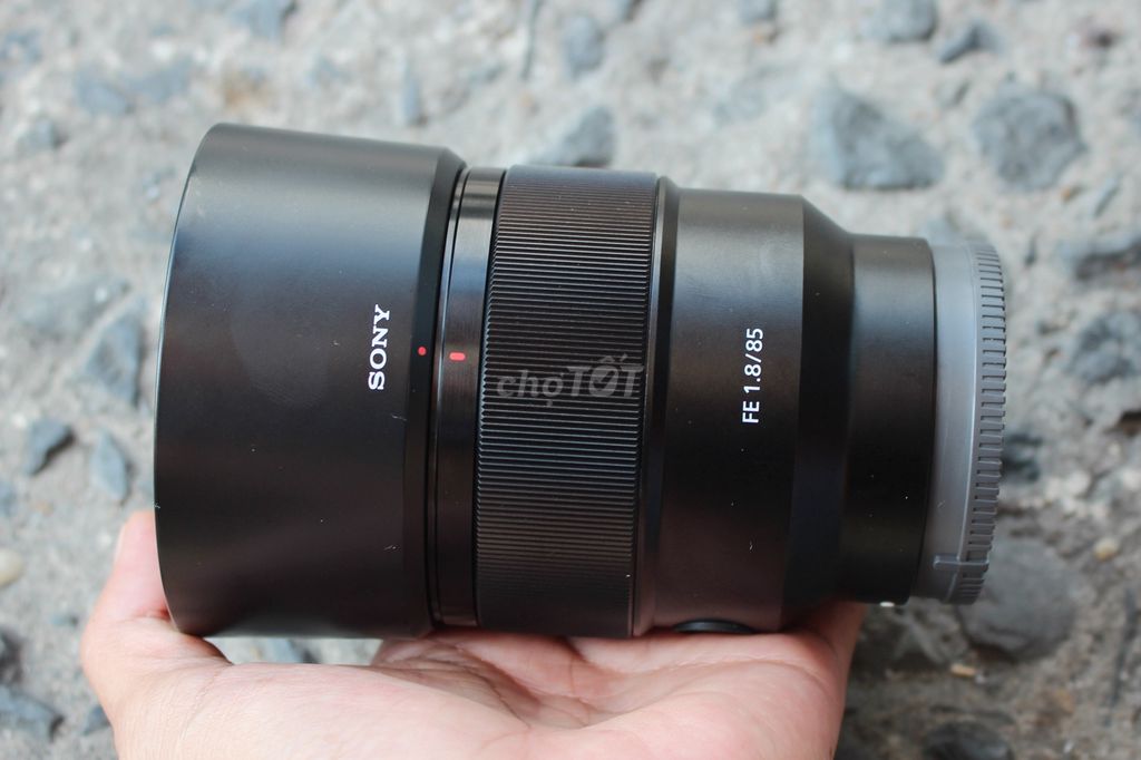 Sony 85mm F1.8 FE đẹp, nắp hood zin