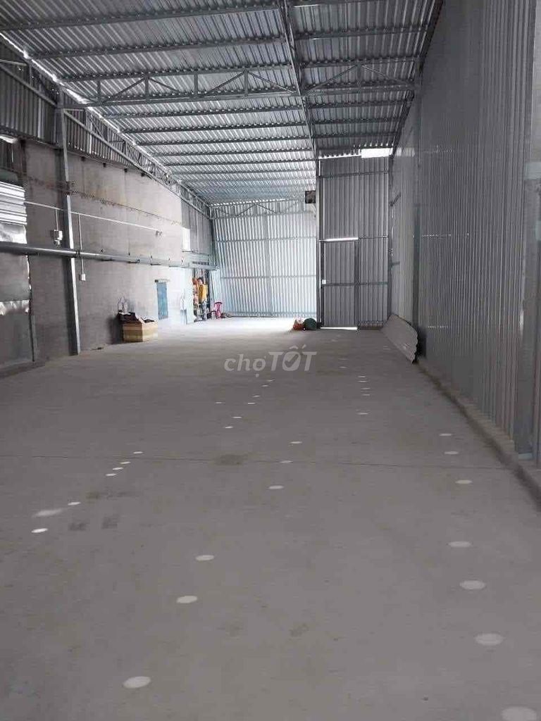 xưởng dt 170m2 bình chuẩn, thuận an, bình dương