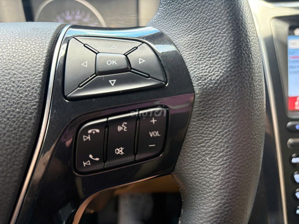 Gia đình bán Ford Explorer 2017 (Odo 29.000km). Mua bán Ô tô tại Thành phố Thủ Đức Tp Hồ Chí Minh được đăng bởi Trần Quốc Vũ hình 2