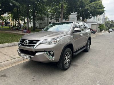 Toyota Fortuner 2.4G 4x2 AT 2019 - Dầu