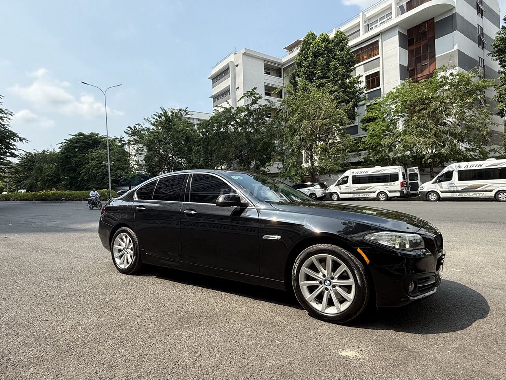 BMW 520I 2015 photo 4