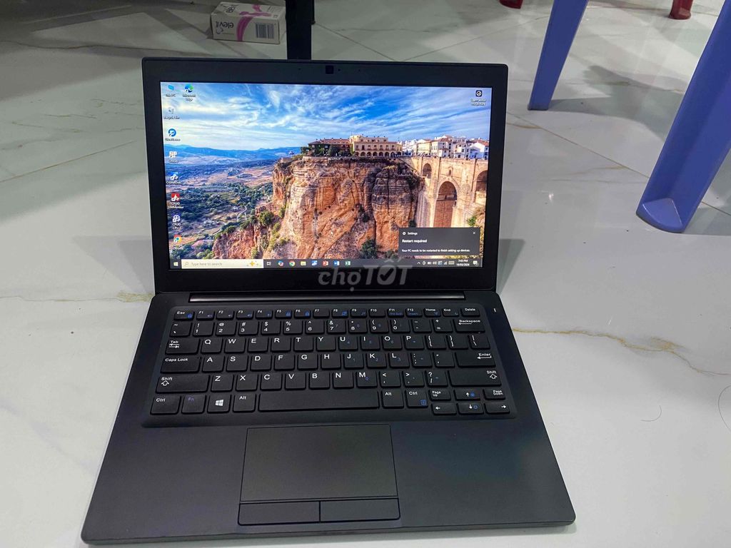 Dell Latitude E7270 i5-6300U 8GB/256GB 12.5 inch. Mua bán Laptop tại Huyện Nhơn Trạch Đồng Nai được đăng bởi Nha Ngheo Con hình 1