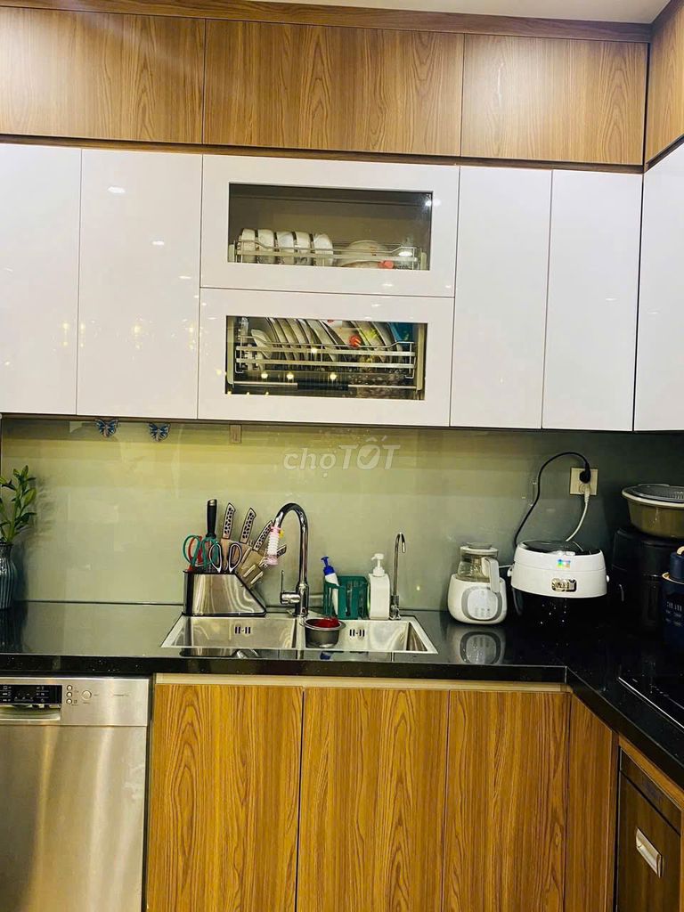 Bán căn hộ 3PN 75m S2 full đồ 4.85 tỷ KĐT Vinhomes Smart City