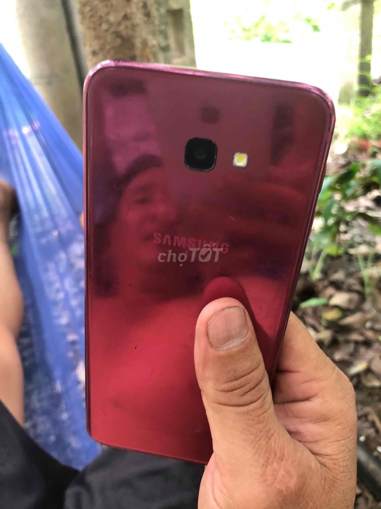 Samsung Galaxy J4+ Đỏ. Mua bán Điện thoại tại Huyện Lai Vung Đồng Tháp được đăng bởi Thao Pham Van hình 1