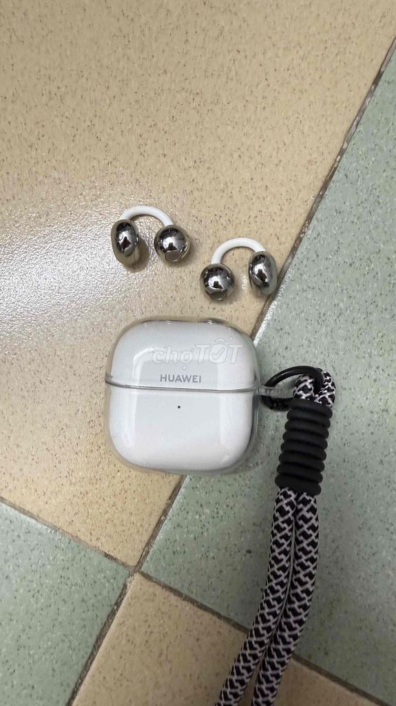 Tai nghe Huawei FreeBuds Trắng. Mua bán Tivi, Âm thanh tại Quận 1 Tp Hồ Chí Minh được đăng bởi Vĩnh hình 1
