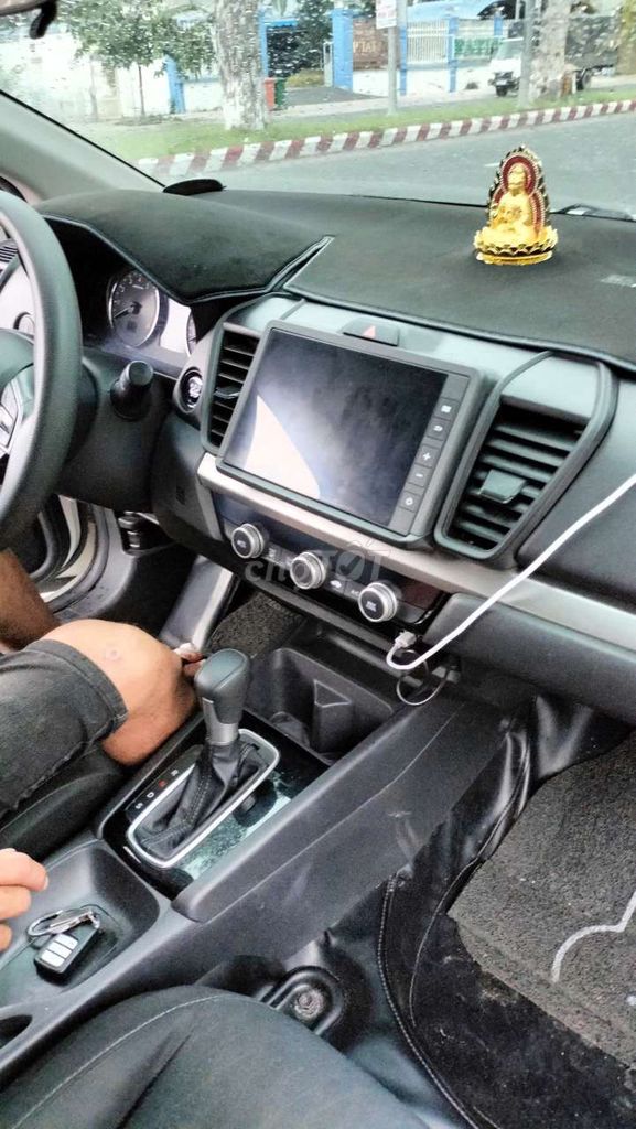 Honda City G 2023 Белый Донгтхап