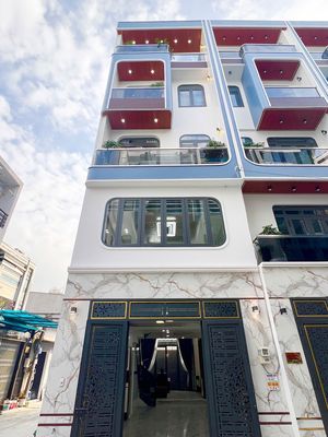 Nhà phố 67,5 m² · 5 PN · Đường Bình Thành