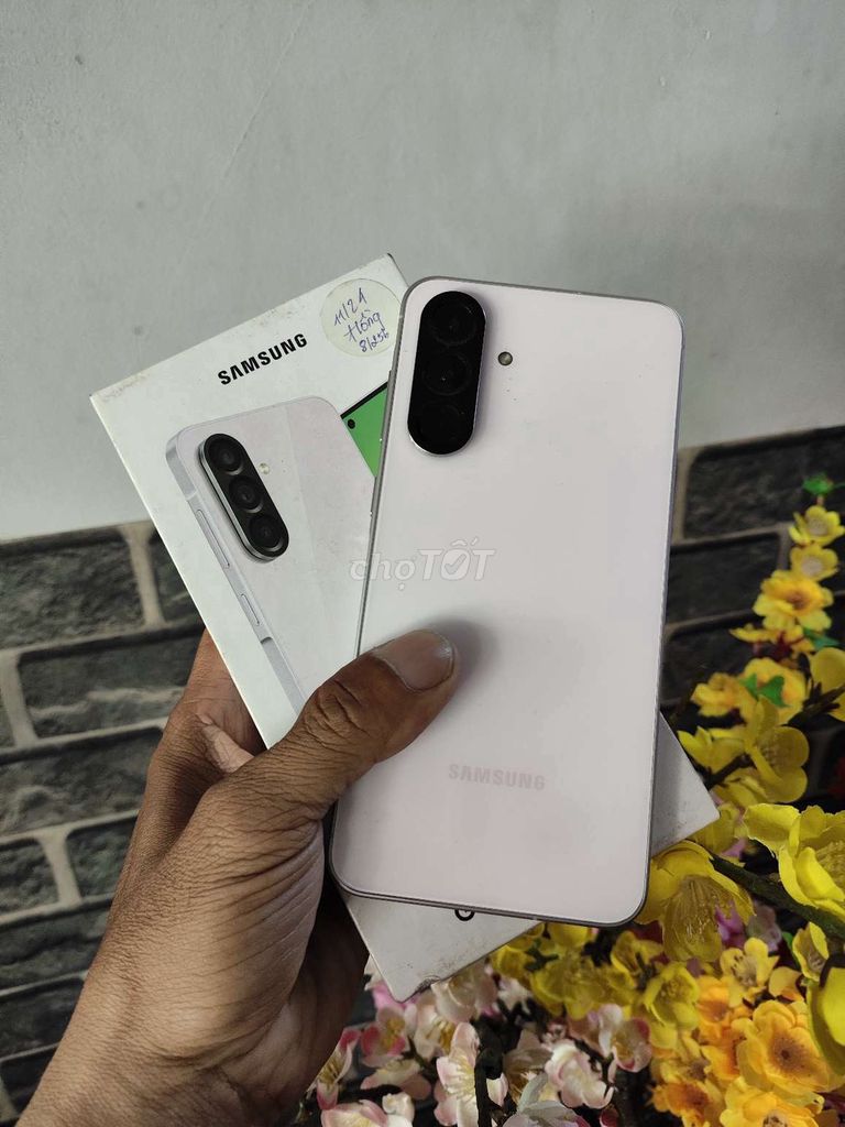 Samsung Galaxy A56 5G 256GB Hồng nam tính. Mua bán Điện thoại tại Quận 8 Tp Hồ Chí Minh được đăng bởi BĐS TMT hình 1