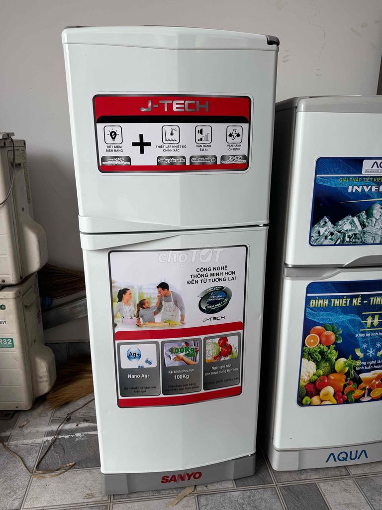 Tủ lạnh Sanyo 145 lít Trắng. Mua bán Tủ lạnh tại Huyện Vĩnh Cửu Đồng Nai được đăng bởi Võ Thái Quang hình 1