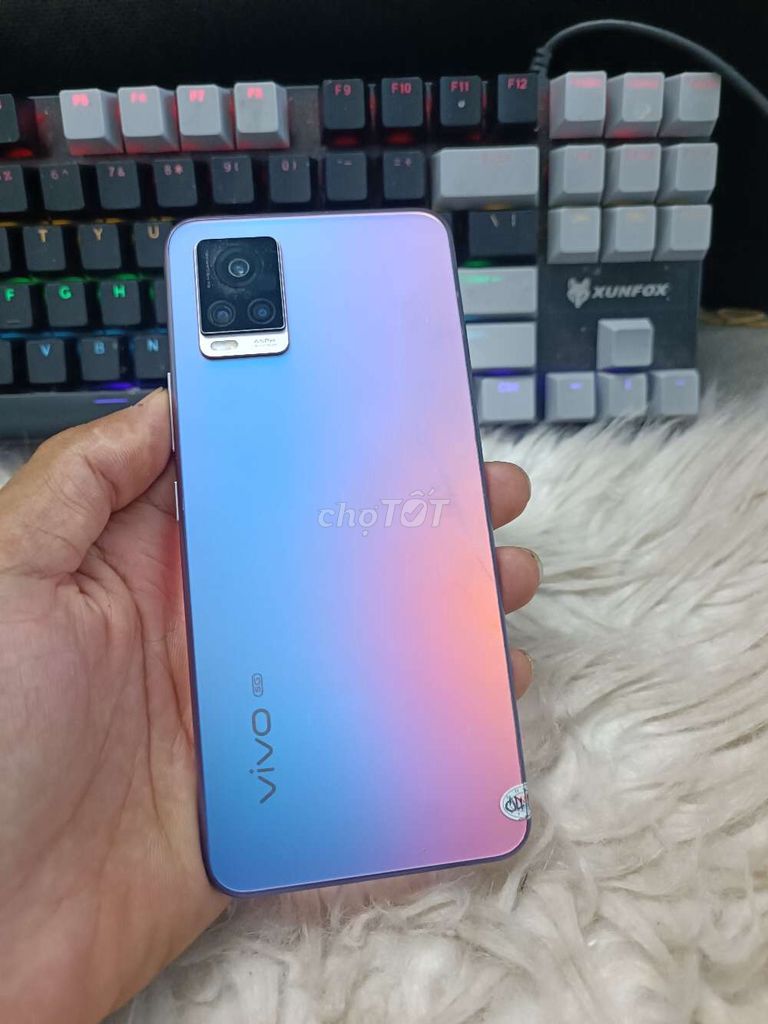 VIVO V20 8GB.128GB PIN 4000 SNAP 720G MƯỢT MÀ