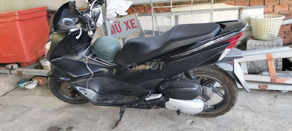 Honda PCX màu Đen. Mua bán Xe máy tại Thành phố Hà Tiên Kiên Giang được đăng bởi Keo Tuốt hình 1
