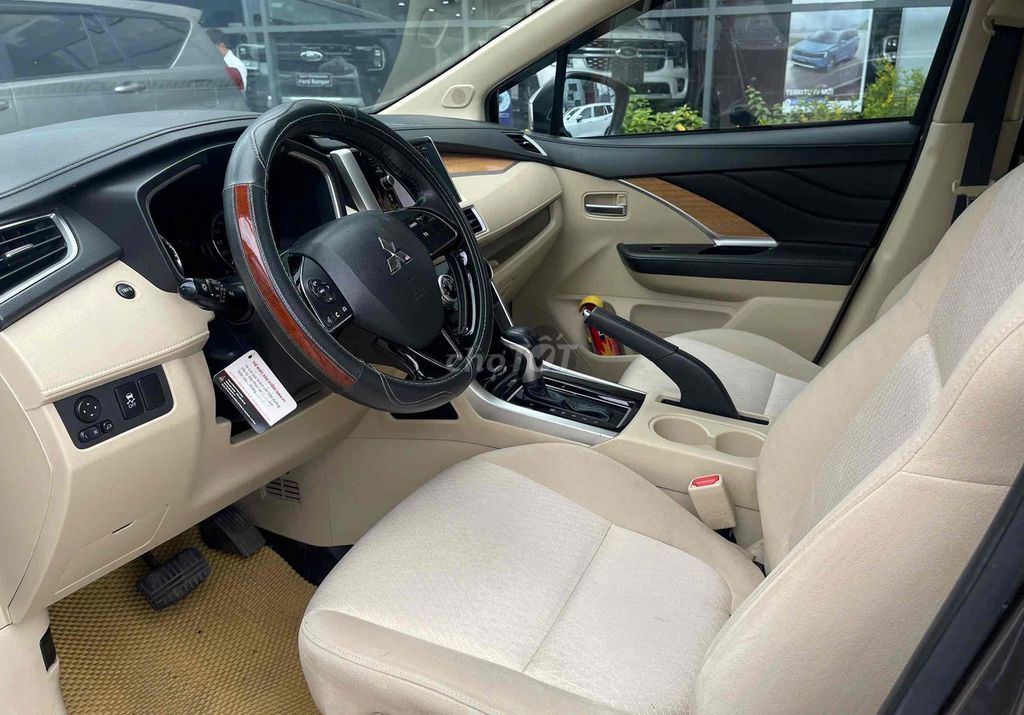 Xpander 2019 1.5 AT. Trả trước 180tr nhận xe. Mua bán Ô tô tại Thành phố Rạch Giá Kiên Giang được đăng bởi Luân Ford hình 8