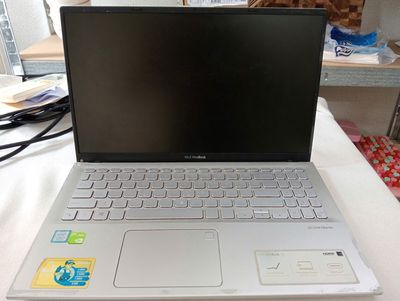 Laptop Asus Vivobook A512F i5 8265U/8GB/480 GB. Mua bán Laptop tại Quận 10 Tp Hồ Chí Minh được đăng bởi Tự