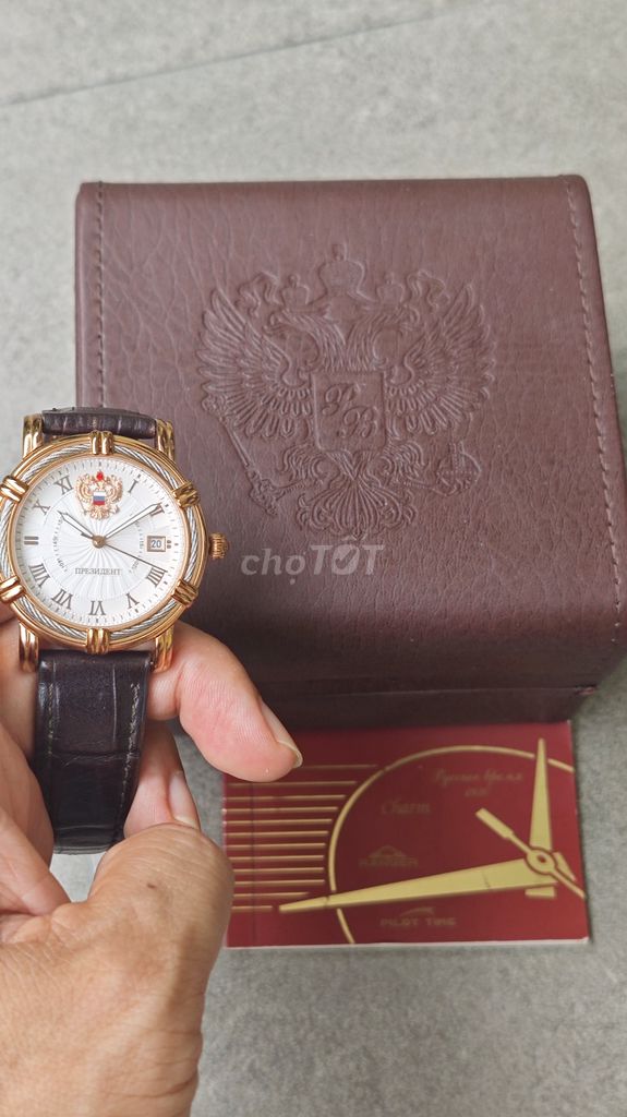 Đồng hồ Nga Poljot President (tổng thống Nga)