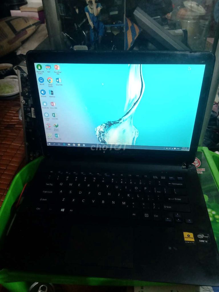 Sony Vaio i3 4GB chạy mượt. Mua bán Laptop tại Quận Tân Phú Tp Hồ Chí Minh được đăng bởi Tiệm Sách Cũ Hoàng Lộc hình 1