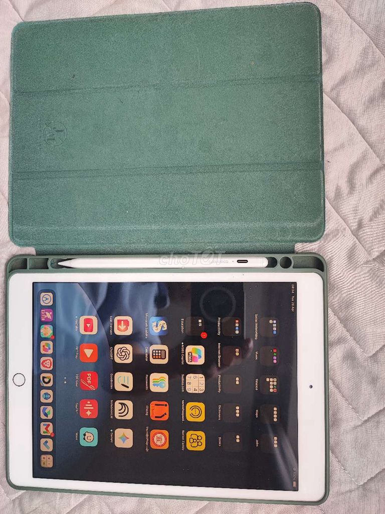Apple iPad 10.2 inch 2019 Vàng. Mua bán Máy tính bảng tại Quận 8 Tp Hồ Chí Minh được đăng bởi San hình 1
