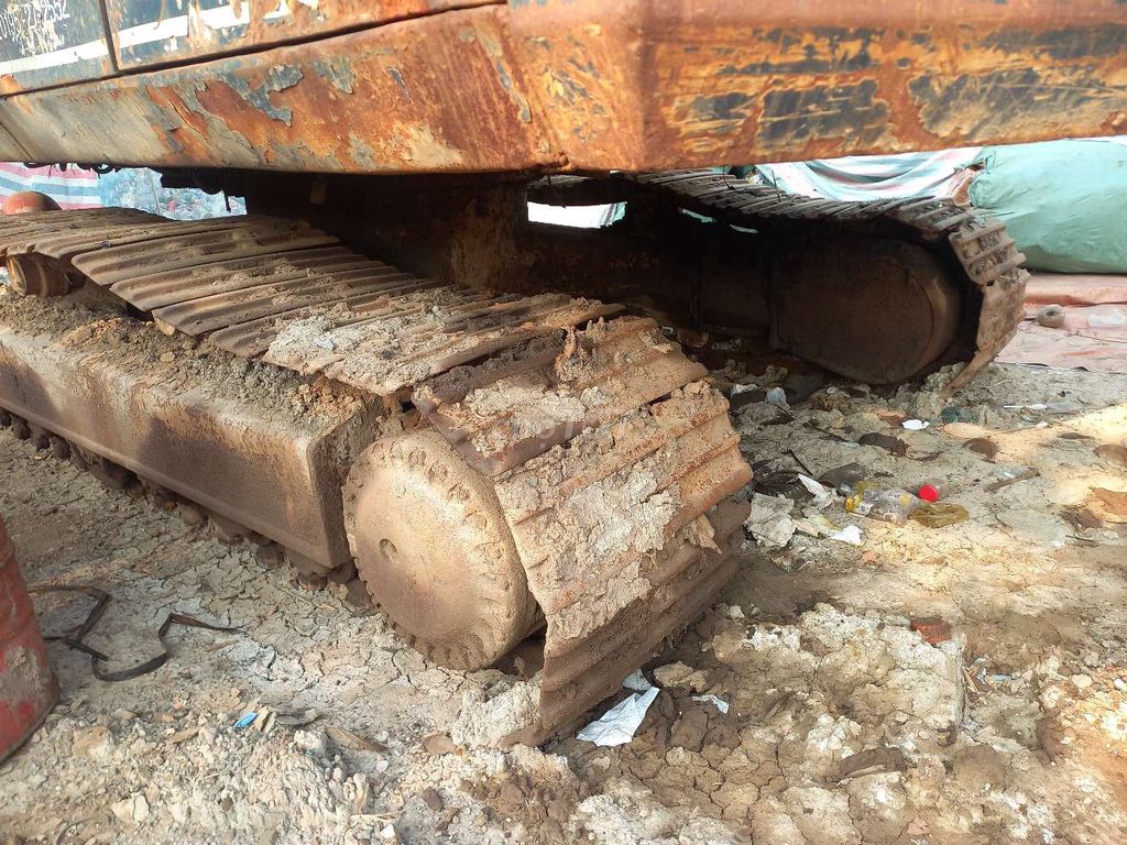 Máy xúc KobelCo 07 1989 Đã sử dụng. Mua bán Phương tiện khác tại Quận Bình Tân Tp Hồ Chí Minh được đăng bởi Dũng xe tải hình 4