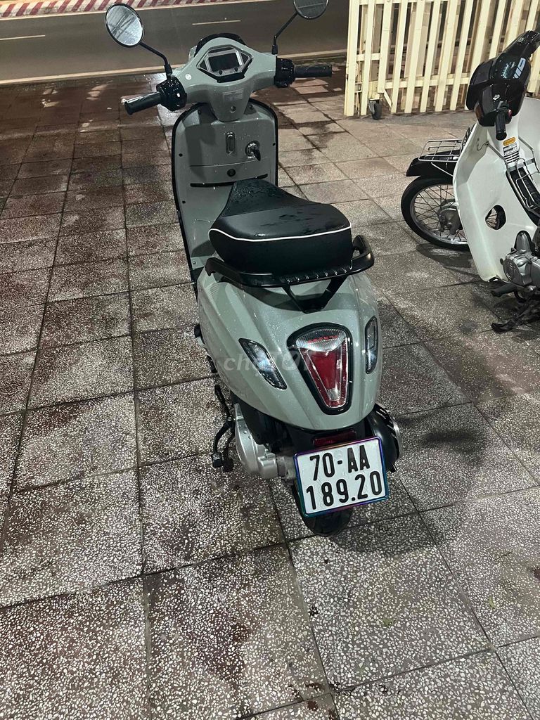 vespa 50cc xam xi mang hoc sinh di hoc 600km 70AA. Mua bán Xe máy tại Huyện Hòa Thành Tây Ninh được đăng bởi Nguyễn Đình Tứ hình 3