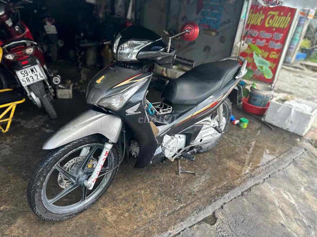 Honda Future Fi 2014 Черно-серебристый