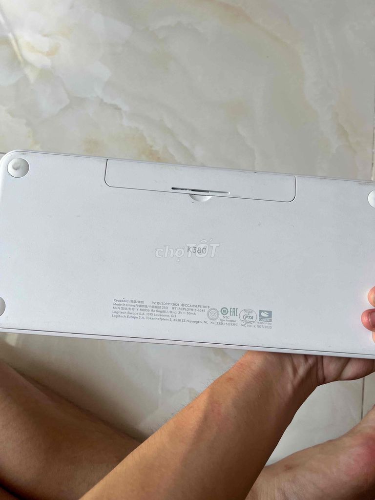 Bàn phím Logitech K380 Trắng. Mua bán Phụ kiện (Màn hình, Chuột...) tại Thành phố Thủ Đức Tp Hồ Chí Minh được đăng bởi Nguyễn Thanh Hiển hình 1