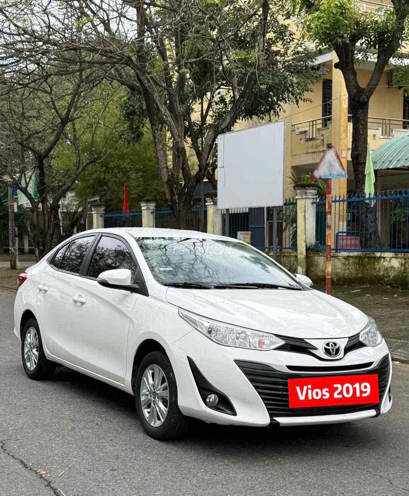 Toyota Vios 2019 1.5E CVT  bao ra tên. Mua bán Ô tô tại Quận Liên Chiểu Đà Nẵng được đăng bởi toàn hình 3