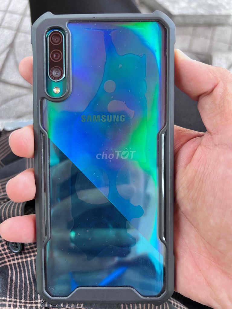 Samsung A30s chị trong nhà dùng kỹ (đập hộp)