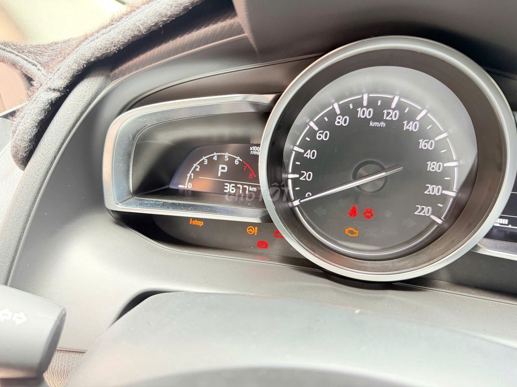 Mazda CX3 Luxury 2024, состояние нового, 3 000 км
