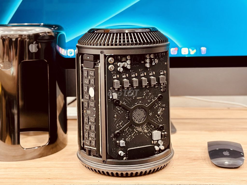 Mac Pro 2013 Xeon 12-core, 64GB, 1TB, D700 (6GB)