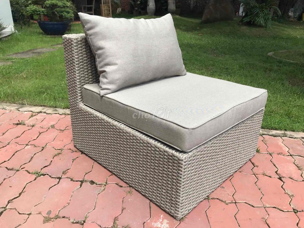 Phú hoà.   thanh ly sofa sắt- nhựa hàng xuất khẩu