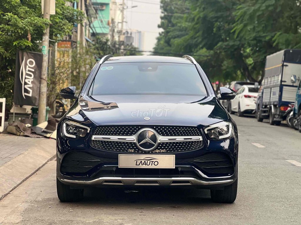 Mercedes Benz GLC 300 4MATIC 2021