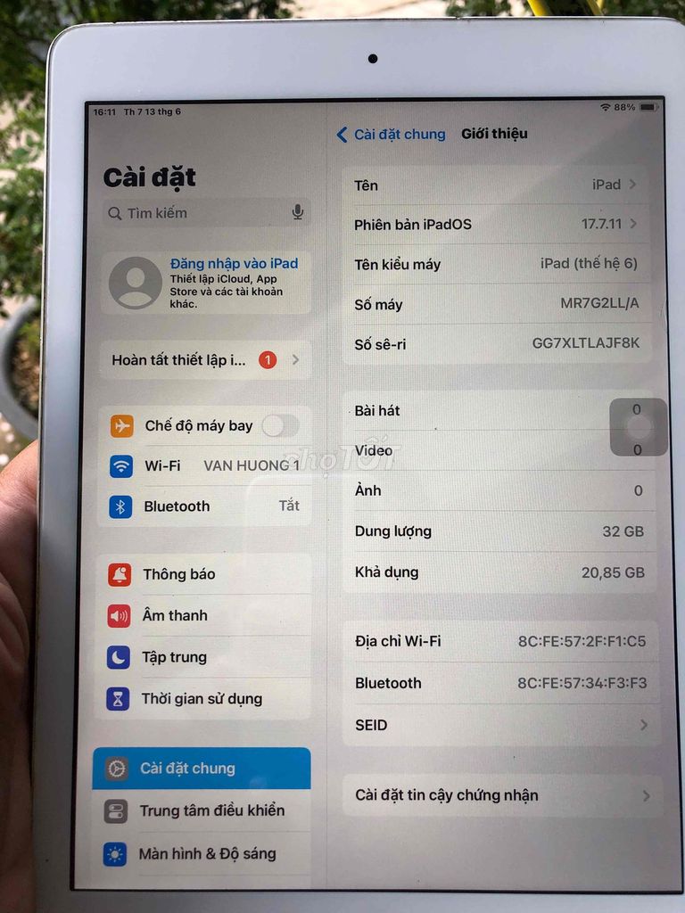 Apple iPad Gen 6 32GB Bạc Hư nút home. Mua bán Máy tính bảng tại Quận Gò Vấp Tp Hồ Chí Minh được đăng bởi Hung  hình 1