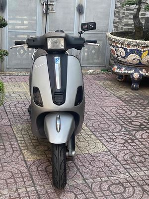 Piaggio Vespa S 125 3vie 2013 Bạc. Mua bán Xe máy tại Quận Bình Thạnh Tp Hồ Chí Minh được đăng bởi Nguyễn hoàng thiện