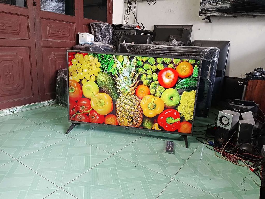 Tivi LG 43 in 4k Xem YouTube Sáng Đẹp . Mua bán Tivi, Âm thanh tại Thành phố Biên Hòa Đồng Nai được đăng bởi Điện Tử Nguyễn trung hình 1