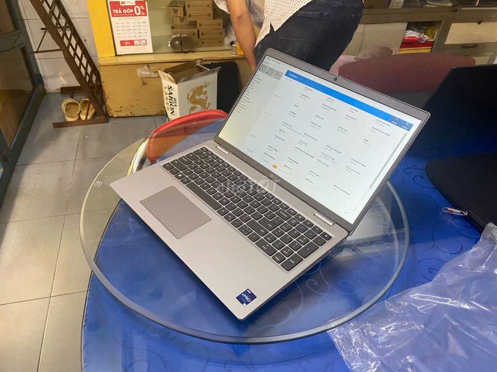 Dell Latitude 5530 i5-1235U 16GB/256GB/15.6"FHD US. Mua bán Laptop tại Quận Bình Thạnh Tp Hồ Chí Minh được đăng bởi Trần Thanh Hiền hình 1