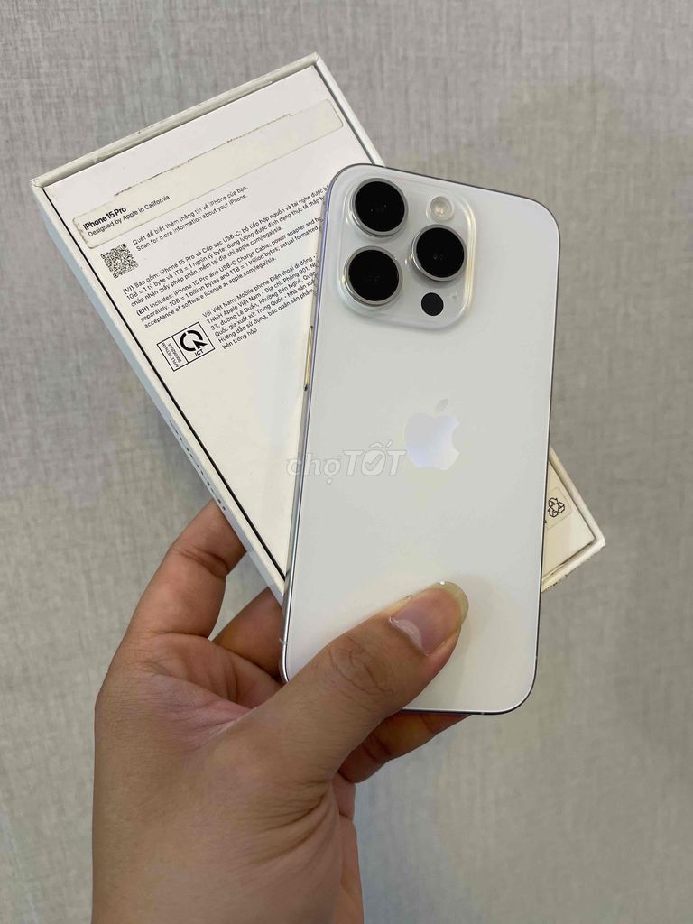 iPhone 15 Pro 256G Quốc Tế Zin Full Xài Kĩ Pin 95%. Mua bán Điện thoại tại Quận 1 Tp Hồ Chí Minh được đăng bởi Minh hình 1