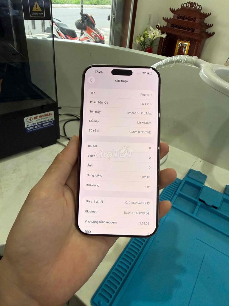 iPhone 16 Pro Max 1TB Sa mạc. Mua bán Điện thoại tại Huyện Thuỷ Nguyên Hải Phòng được đăng bởi Hùng Nguyễn THP store hình 1
