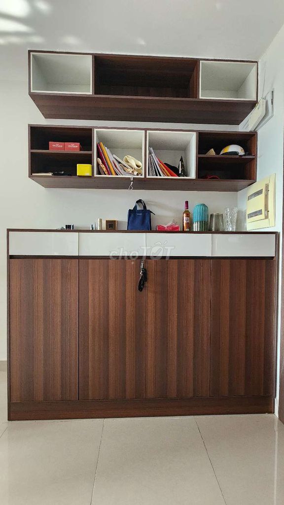 Tủ giày Gỗ Nâu Mới. Mua bán Tủ, kệ gia đình tại Huyện Nhà Bè Tp Hồ Chí Minh được đăng bởi T Nguyen hình 1