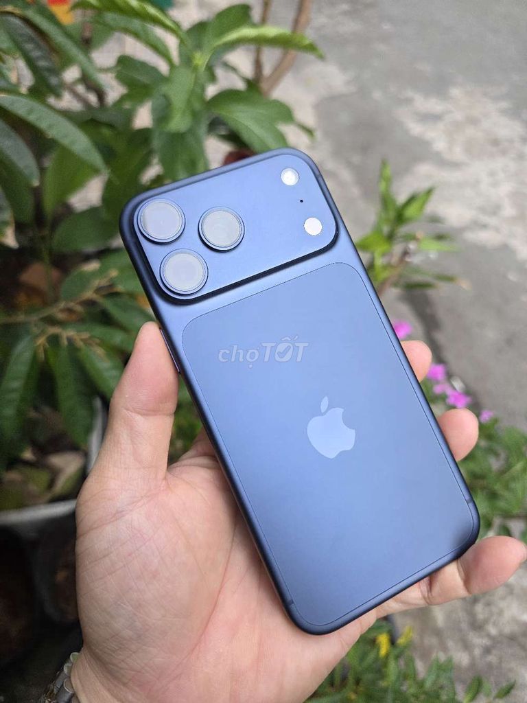 IPHONE 17 PRO MAX 256G XANH 99.9% V/N PIN 100%. Mua bán Điện thoại tại Quận Tân Phú Tp Hồ Chí Minh được đăng bởi Ngô Minh Mobile  hình 1