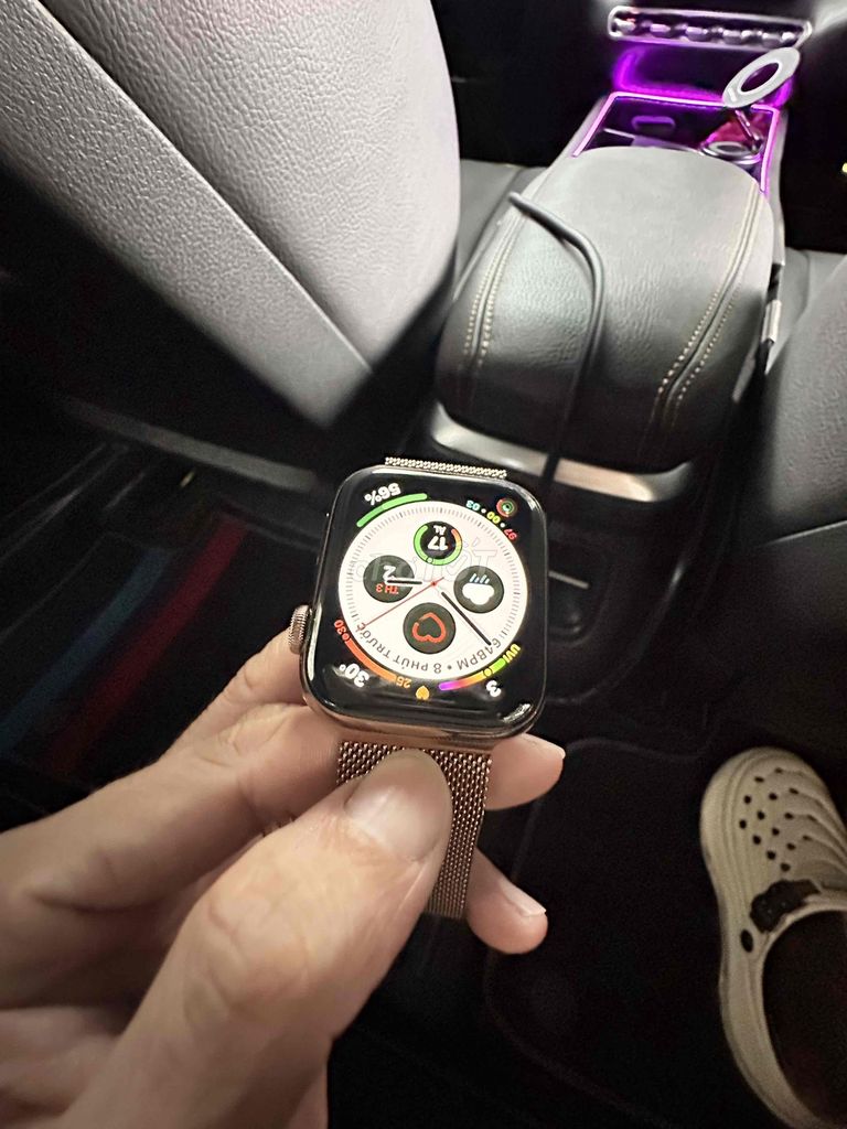Apple Watch Series 5 Thép Vàng. Mua bán Thiết bị đeo thông minh tại Thành phố Thủ Đức Tp Hồ Chí Minh được đăng bởi Phương hình 1