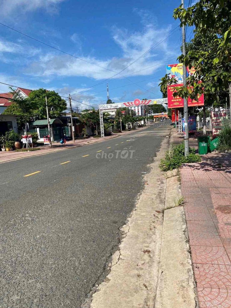 Bán đất mặt tiền Nguyễn Tất Thành trung tâm Thị Trấn Tân Phú- Đồng Nai. Mua bán đất tại Huyện Tân Phú Đồng Nai được đăng bởi Thành Tâm hình 2