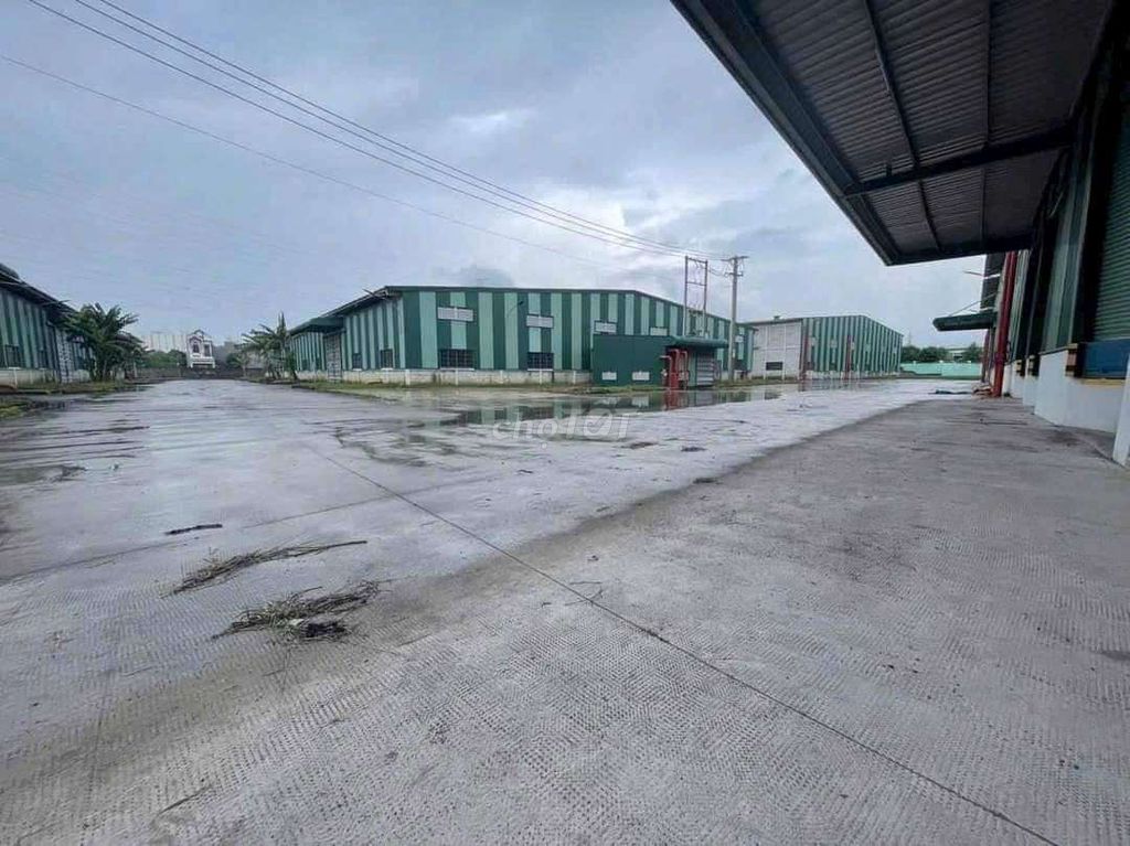 Cho thuê kho 14.600m2.Giấy phép đầy đủ.Bảo vệ 24/24.An phú Thuận An,BD