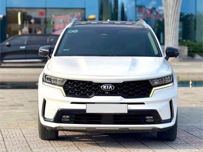 Kia Sorento 2021 2.5 AWD Trắng 80000 km. Mua bán Ô tô tại Quận Cầu Giấy Hà Nội được đăng bởi Cao Quý