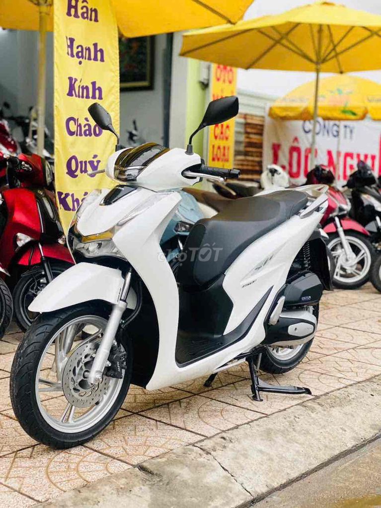 Sh 125 CBS đời 2020. Mua bán Xe máy tại Quận Ninh Kiều Cần Thơ được đăng bởi CHXM Tân Liên Hưng 2 hình 2