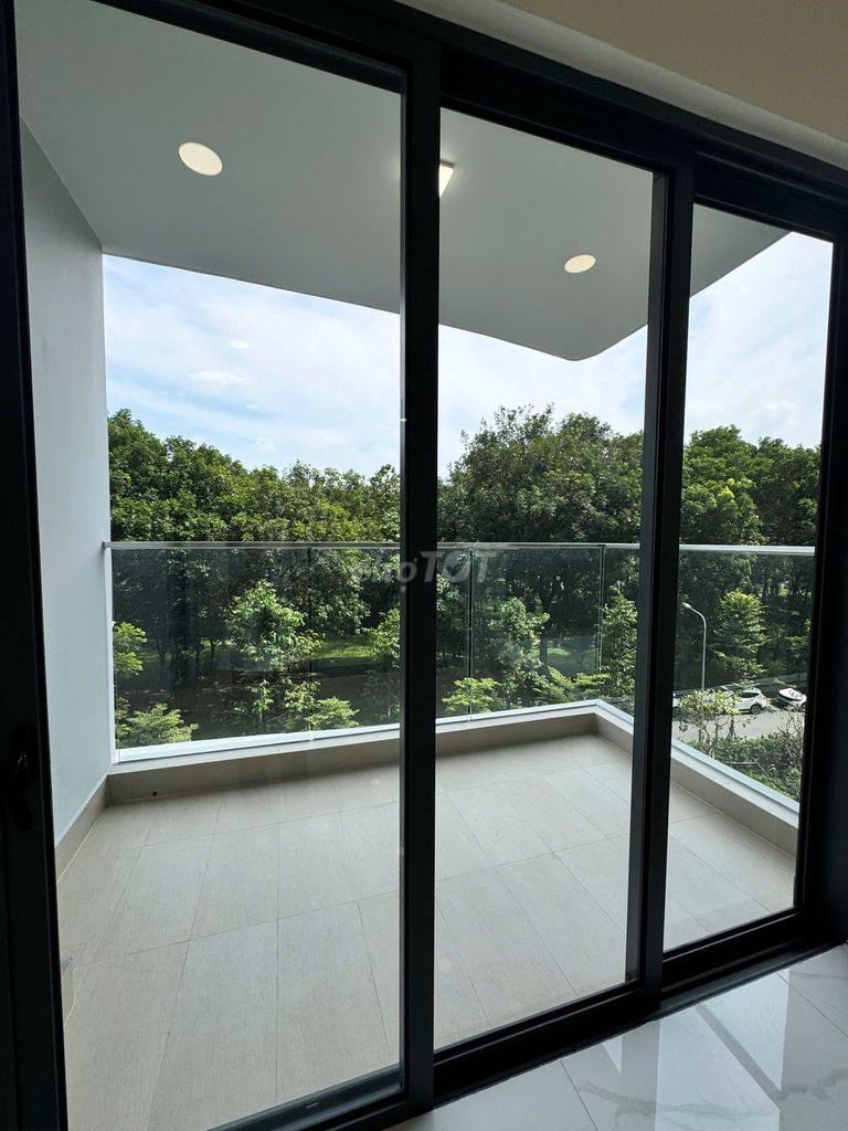 Cho thuê căn 3PN Diamond Centery, NTCB giá chỉ 19 triệu. Cho thuê căn hộ/chung cư tại Quận Tân Phú Tp Hồ Chí Minh được đăng bởi Quyên Celadon City CĐT Gamuda Land hình 3