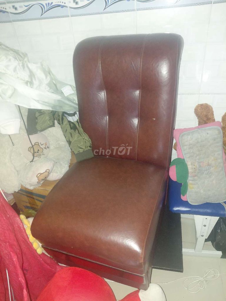 Ghế sofa Da Nâu Hiện đại. Mua bán Bàn ghế tại Huyện Hóc Môn Tp Hồ Chí Minh được đăng bởi Gia Minh hình 1
