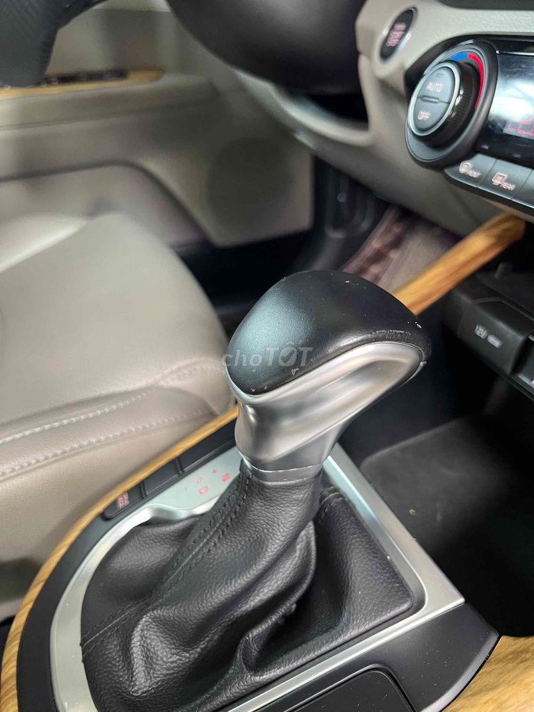 Kia Cerato 2019 1.6 Luxury odo 8v6 cực đẹp 1 chủ. Mua bán Ô tô tại Quận Bình Thạnh Tp Hồ Chí Minh được đăng bởi Nguyễn Thanh Tân hình 18